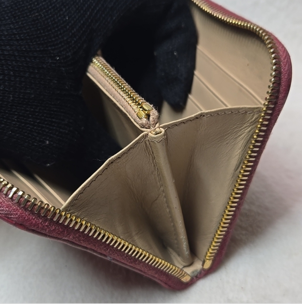 Prada Vintage Milano Zip Around Women's Rose Wallet (EUC) - Picture 9 of 14
